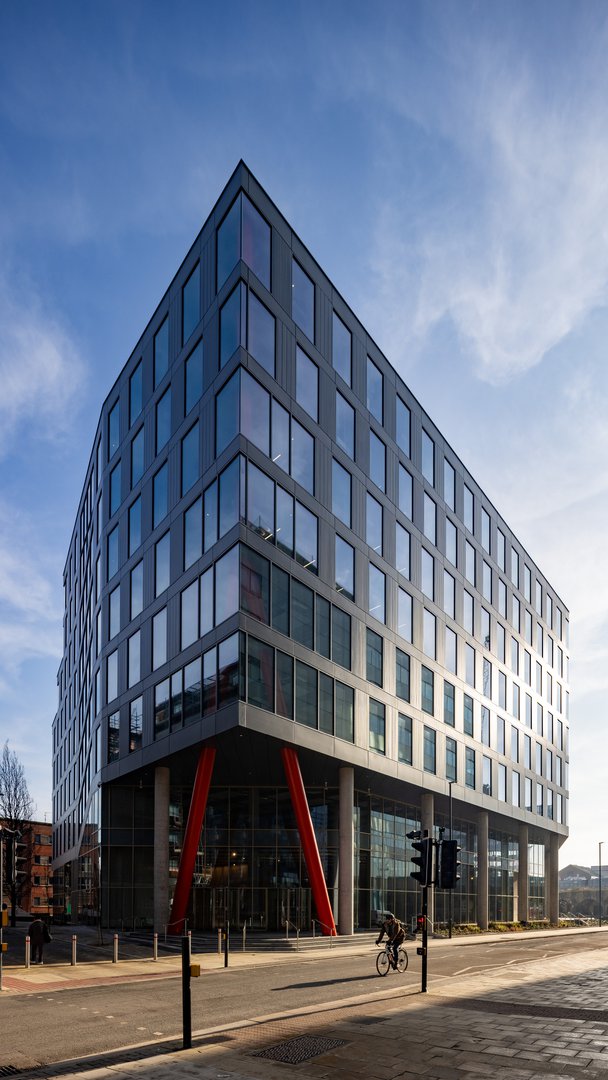 Wb 1080X1920 Imagery